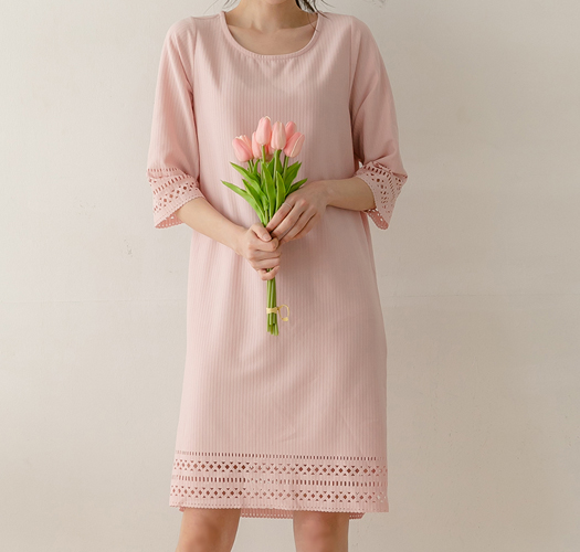 <font color="bb4b57"><b>Limited quantity SALE</b></font><br> Women's Clothing*Contest Punching Dress