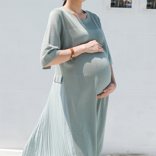 Maternity*Cool Lash Pleats Color Matching Maternity Dress