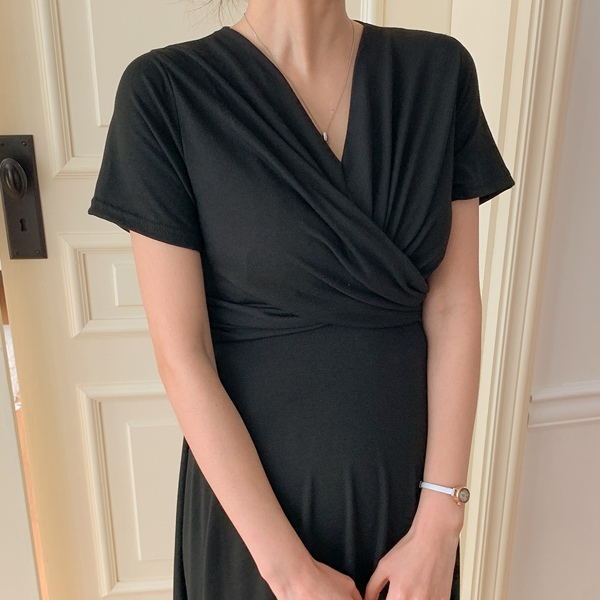 Maternity* Blanchering short sleeve maternity dress