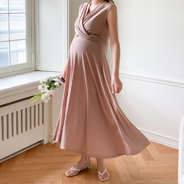Maternity* Blanching tank top maternity dress (for maternity shoot)