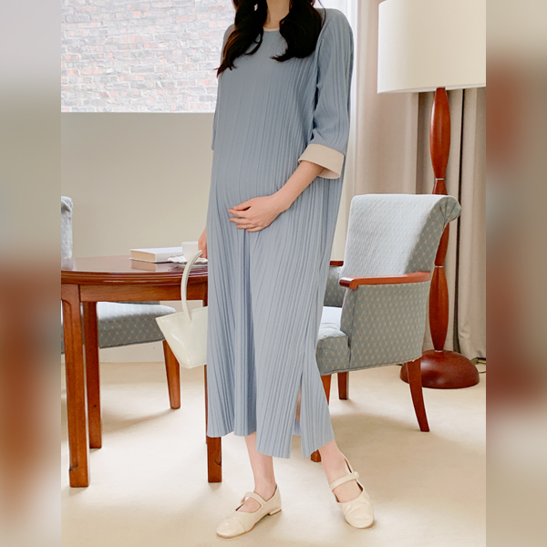 Maternity*Simple color matching pleated maternity dress (three-quarter sleeves)