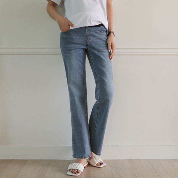 Maternity*Summer light straight fit maternity jeans