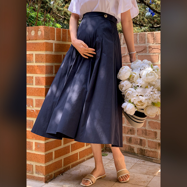 <b>Limited quantity SALE</b><br> Maternity*Comfortable waist bijo pin tuck maternity skirt