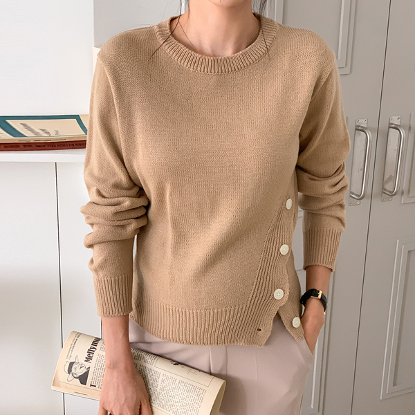 Maternity*Side point button knit