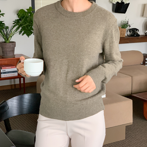 Maternity*Cashmere basic fit round knit (contains 35% fine wool)
