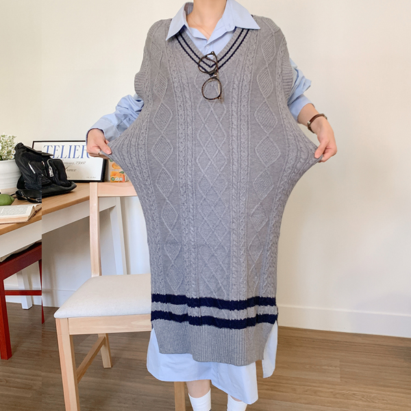 Maternity* Twist long vest maternity dress