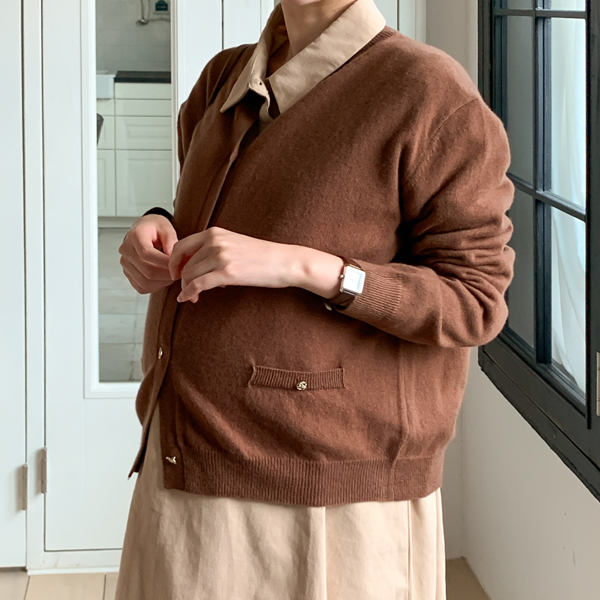 Maternity*Cami Gold Button Cardigan (Merino Wool 100)