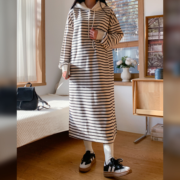 Maternity*Dangara color matching hooded long maternity dress (ver.napping)