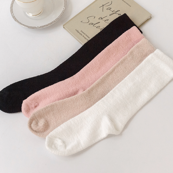<font color="bb4b57"><b>[Limited time discount]</b></font><br> Warm, long sleep socks