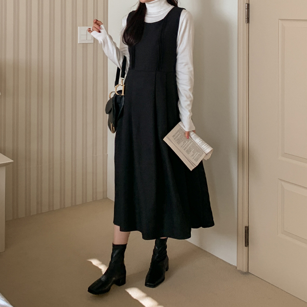 <b>Limited quantity SALE</b><br> Maternity*Weekly Pin Tuck Adjustment Maternity Dress