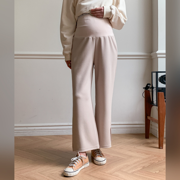 Maternity* Chewy side slit ribbed maternity pants