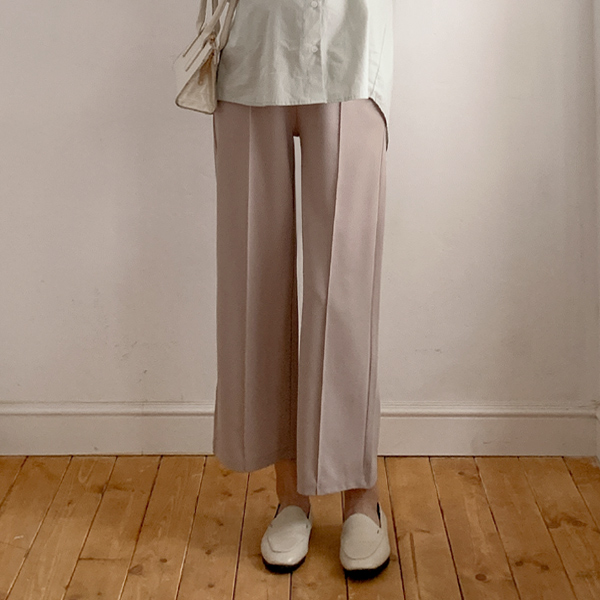 Maternity*Slim pin tuck straight maternity pants