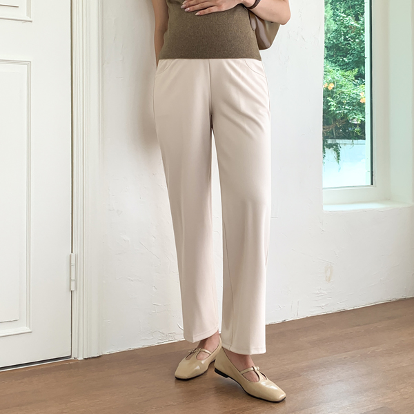 Maternity*Ankle wide maternity slacks