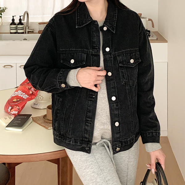 Maternity*Over denim black jacket