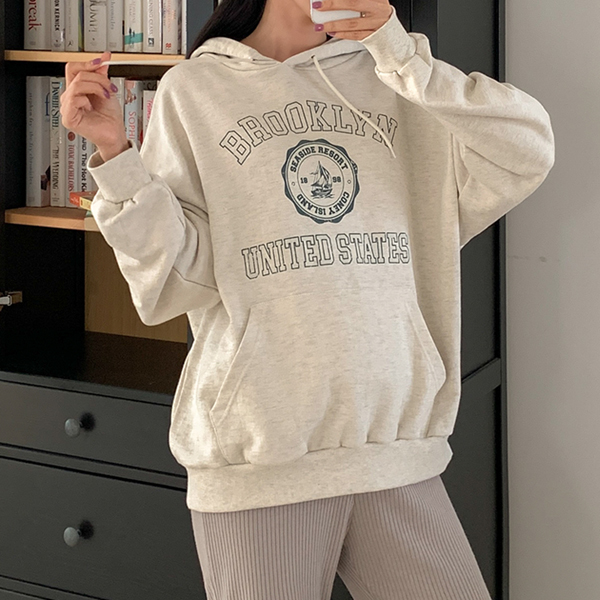 Maternity*Brooklyn Hooded T-Shirt