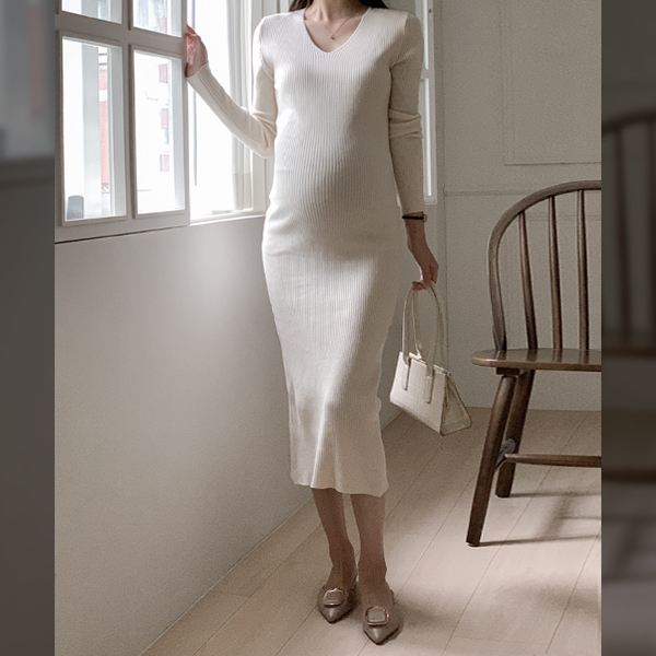 Maternity*V-neck slim ribbed maternity dress