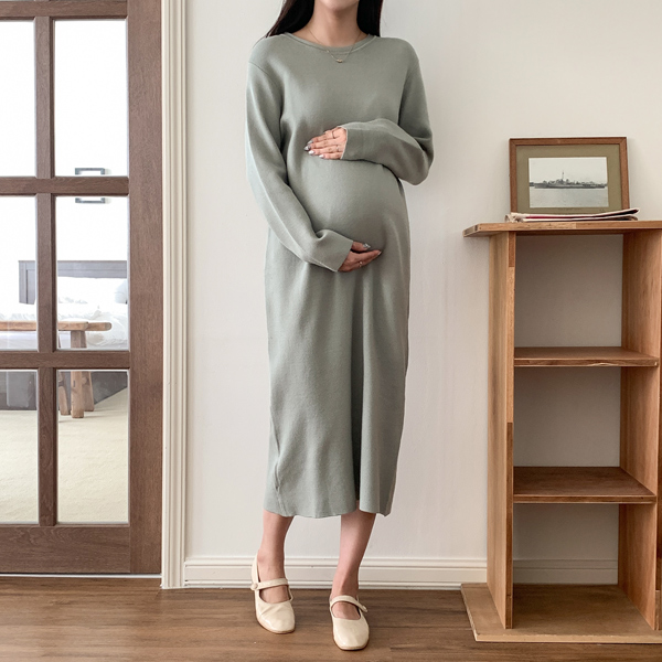 Maternity*Poly knit maternity dress