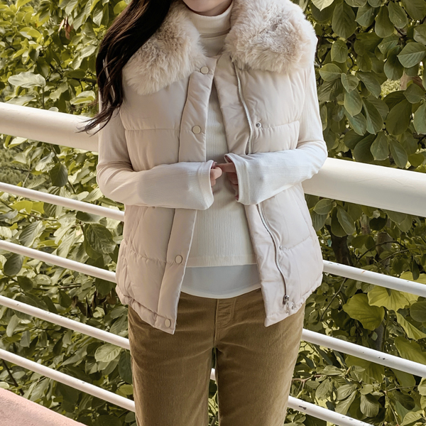 Maternity*Mink collar padded vest