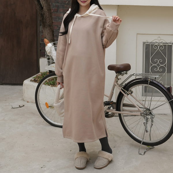 Maternity*Color blocking hooded maternity dress