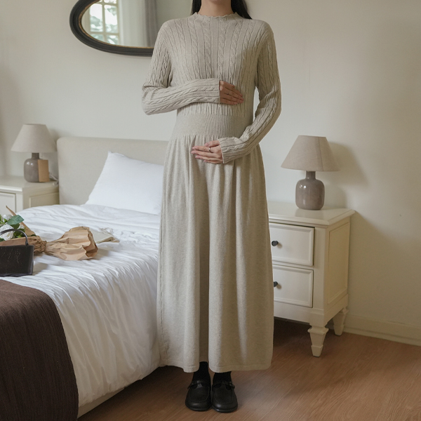 Maternity*Wave Half-Neck Twisted Maternity Dress