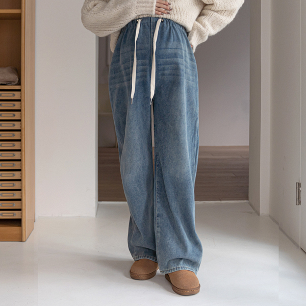 <b>[Limited-time discount]</b> Maternity*Fleece denim wide stopper maternity pants