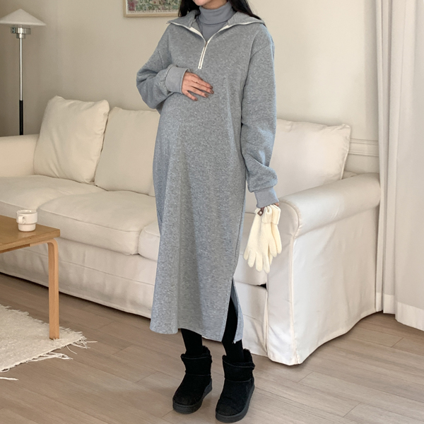 Maternity*Semi-zip up maternity dress