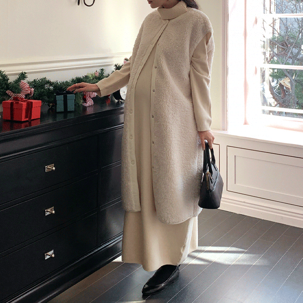 Maternity*Wool Buckle Mustang Long Vest