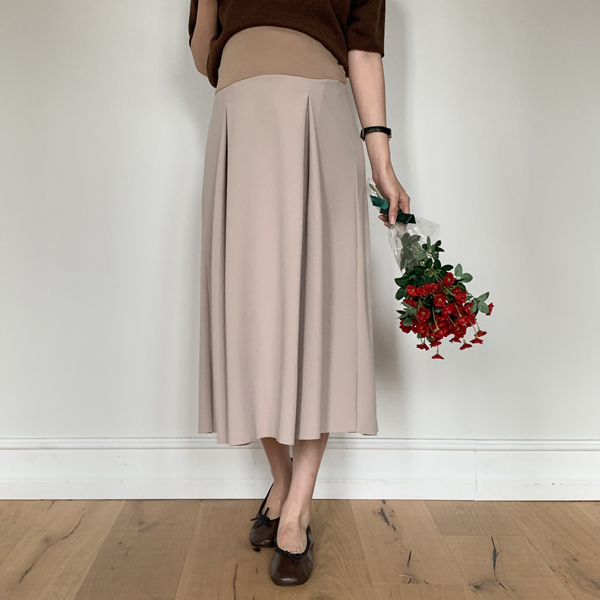 Maternity*Pin Tuck Cover Slacks Maternity Skirt