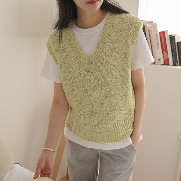 Maternity*Jane Cotton Buckle Knit Vest