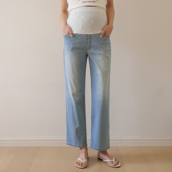 Maternity*Summerholic medium blue date maternity jeans