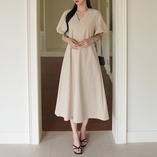 Maternity*More Balloon V-neck Maternity Dress