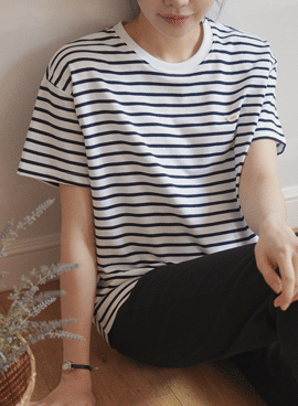 Maternity*Simple pendant single-breasted T-shirt