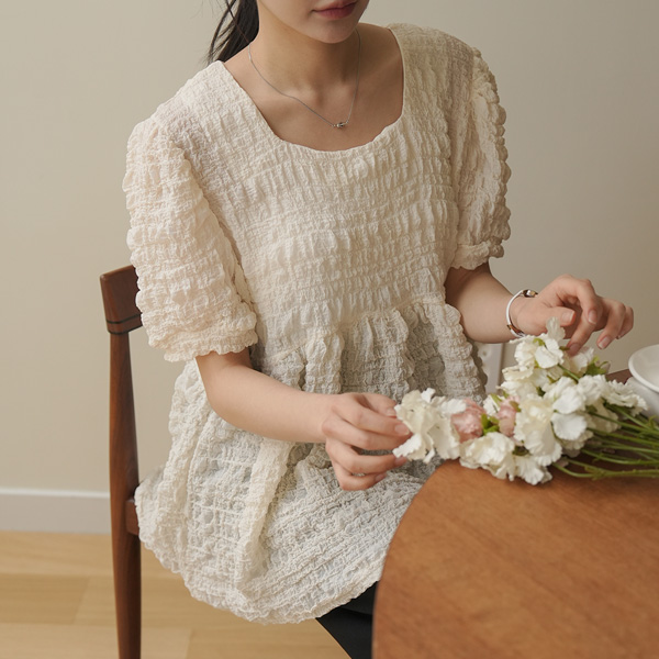 Maternity*Dudu Emboss Square Blouse
