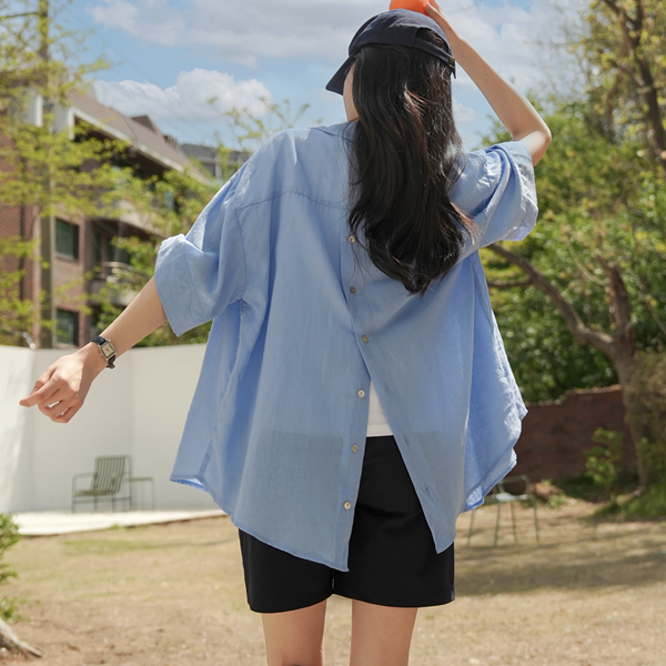 Maternity*Linen back button short sleeve shirt