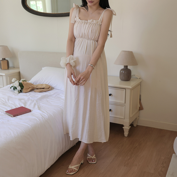 Maternity*Holiday Life Shot Maternity One Piece