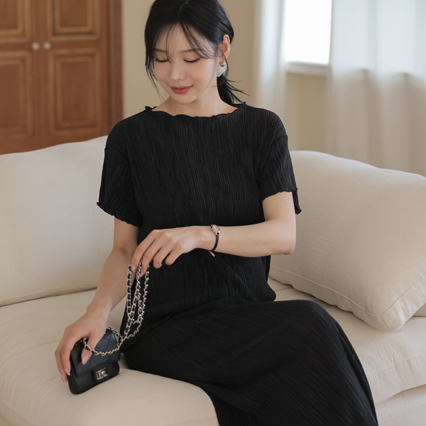 Maternity*Rolling Pleats Blouse
