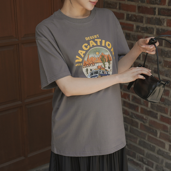 Maternity*Vacation Short Sleeves T-shirt