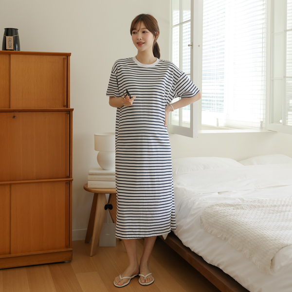 Maternity*High pendant single-breasted maternity dress