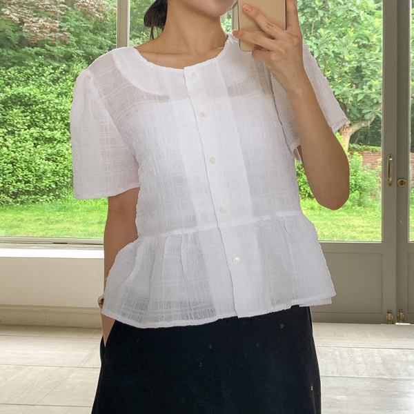 Maternity*See-through sheer blouse