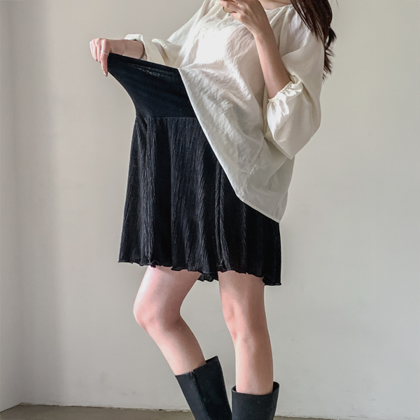 Maternity*Sarang Pleated Mini Maternity Pants
