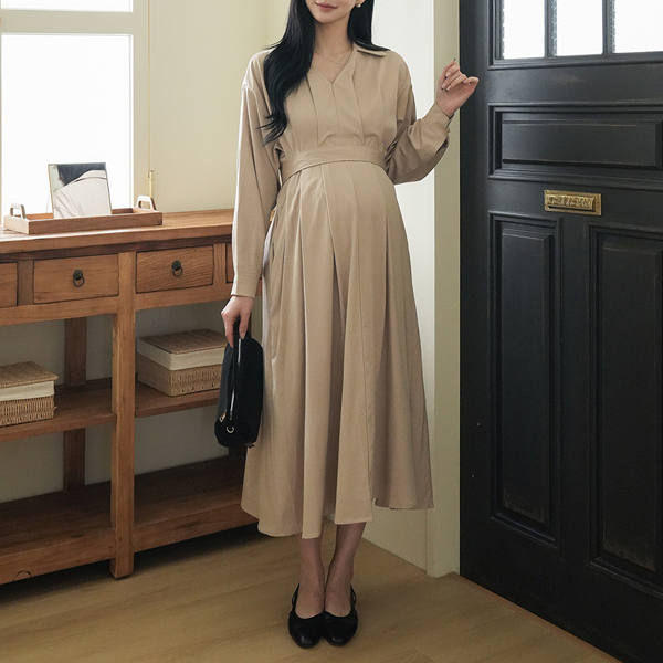 Maternity*V-collar pin tuck maternity dress (Belt set)