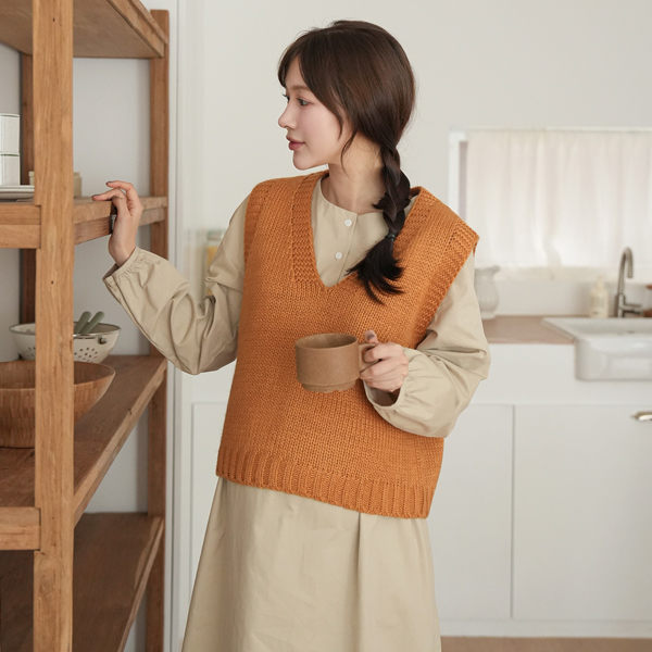 Maternity*Days Wool V Knit Vest