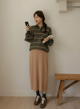 Maternity*Plain ribbed maternity skirt (postpartum compatible/2 sizes)