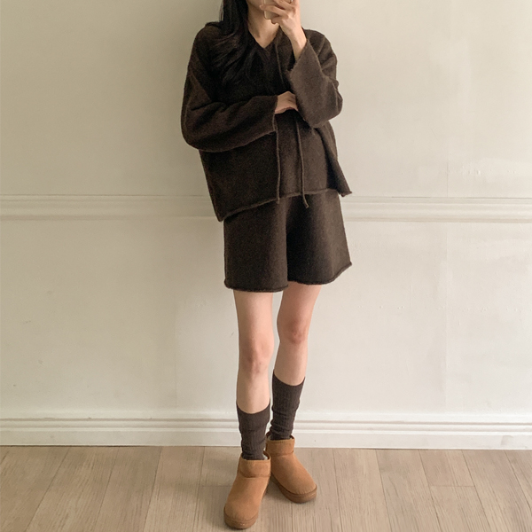 <b>[Popularity Vote #1]</b> Maternity* Thick Hooded Knit Shorts Set