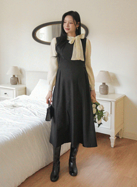 Maternity*Sara side button adjustable fleece maternity dress