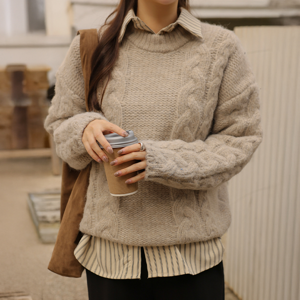 Maternity*Knitted Sweater