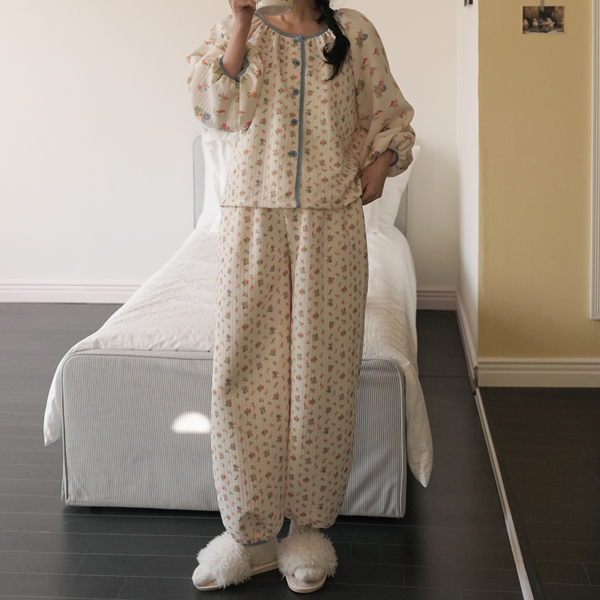 Nursing clothes*Mini flower quilted top and bottom set 