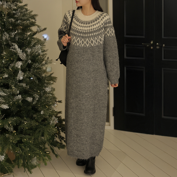 Maternity*Cozy Nordic Knit Long Maternity Dress