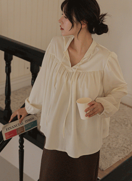 Maternity*Velvet Shirring Flare Blouse