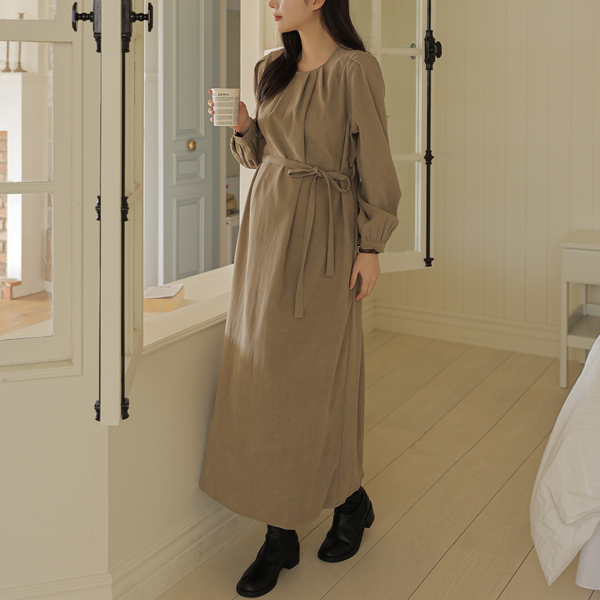 Maternity*Pound neck pin tuck maternity dress (Belt set)